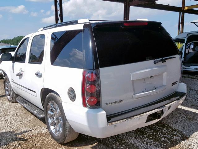 1GKUKEEF3AR264319 - 2010 GMC YUKON DENA WHITE photo 3