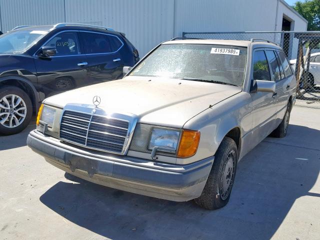 WDBED90D8MF156774 - 1991 MERCEDES-BENZ 300 TE 4MA SILVER photo 2