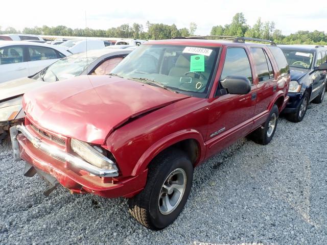 1GNCS13X04K124440 - 2004 CHEVROLET BLAZER RED photo 2