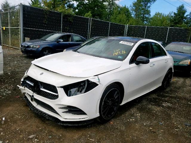 WDD3G4FB3KW005546 - 2019 MERCEDES-BENZ A 220 WHITE photo 2