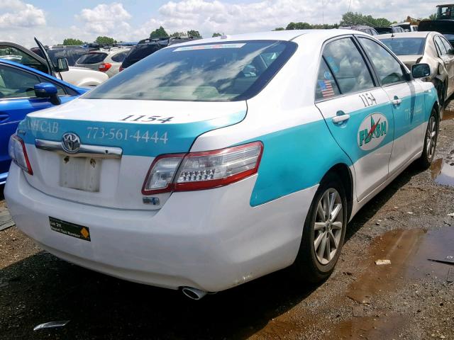 4T1BB3EK9BU131188 - 2011 TOYOTA CAMRY HYBR TWO TONE photo 4