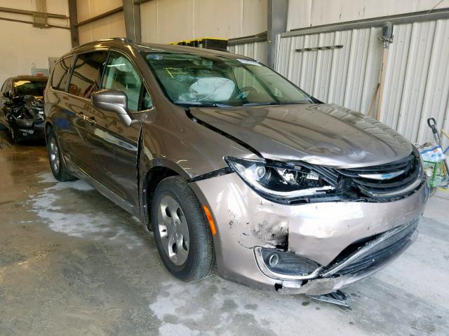 2C4RC1L72JR195281 - 2018 CHRYSLER PACIFICA H TAN photo 1