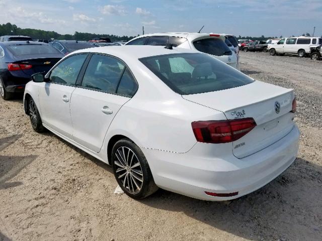 3VWD17AJ8GM289521 - 2016 VOLKSWAGEN JETTA SPOR WHITE photo 3