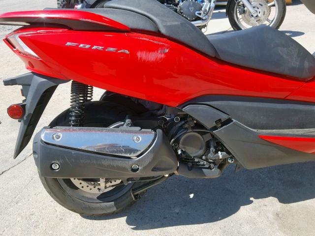 MLHNF040XE5001534 - 2014 HONDA NSS300 RED photo 7