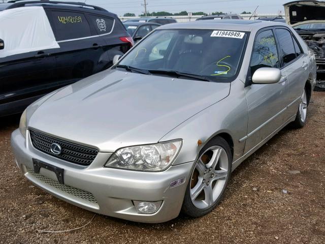 JTHBD192430080719 - 2003 LEXUS IS 300 SILVER photo 2