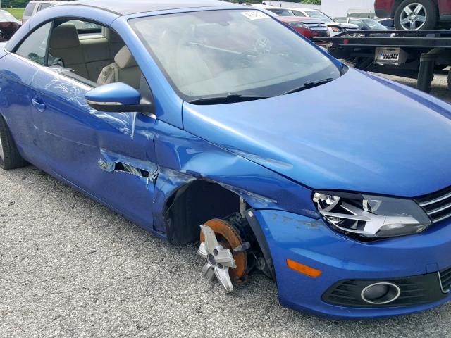 WVWFW7AH1CV019394 - 2012 VOLKSWAGEN EOS LUX 蓝色 照片 9