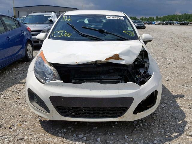 KNADM5A33D6171031 - 2013 KIA RIO LX WHITE photo 7