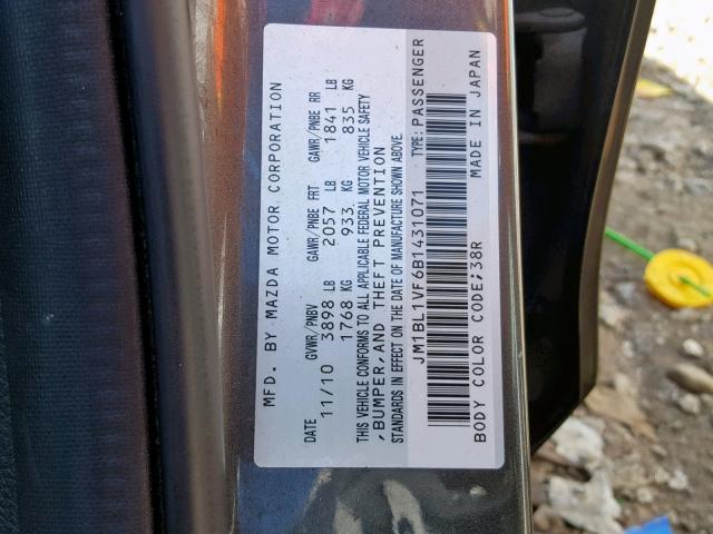 JM1BL1VF6B1431071 - 2011 MAZDA 3 I GRAY photo 10