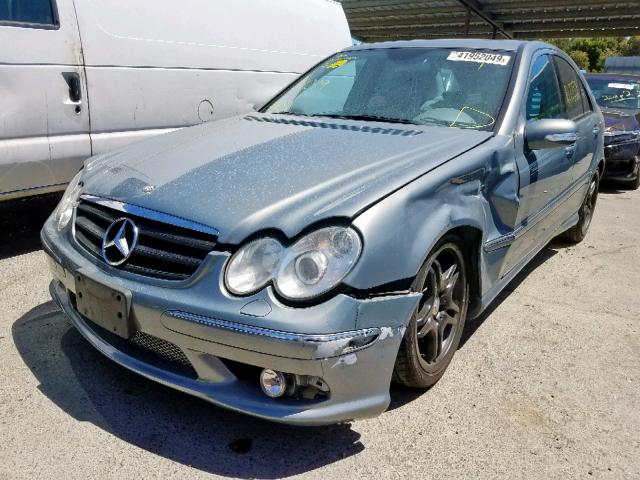 WDBRF76J25F649476 - 2005 MERCEDES-BENZ C 55 AMG SILVER photo 2