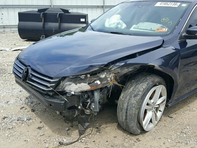 1VWBT7A33EC064280 - 2014 VOLKSWAGEN PASSAT SE BLUE photo 9