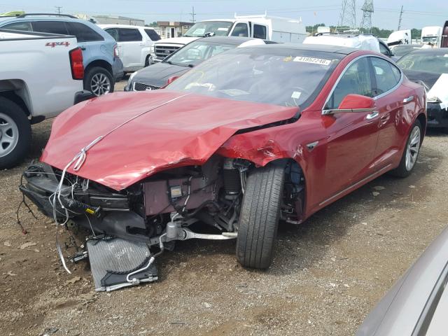 5YJSA1E20GF153978 - 2016 TESLA MODEL S RED photo 2