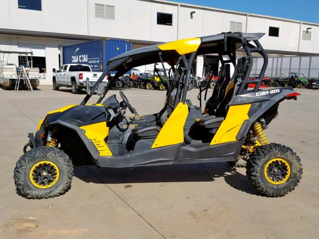 3JBPNLP12EJ000641 - 2014 CAN-AM MAVERICK M YELLOW photo 3