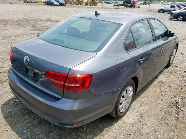 3VW2K7AJ0FM318111 - 2015 VOLKSWAGEN JETTA BASE GRAY photo 4