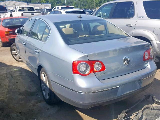 WVWAK73C08P058819 - 2008 VOLKSWAGEN PASSAT KOM BLUE photo 3