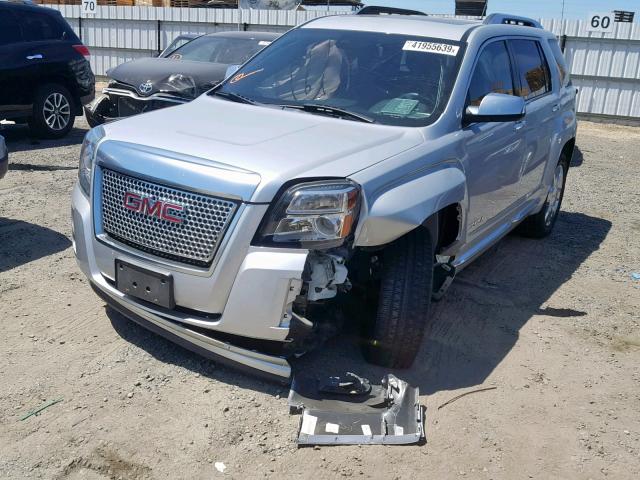 2GKFLUE32F6349337 - 2015 GMC TERRAIN DE SILVER photo 2