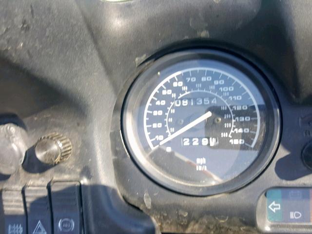 WB10418A1XZC66852 - 1999 BMW R1100 RT GREEN photo 8