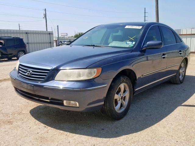 KMHFC46F17A184594 - 2007 HYUNDAI AZERA SE BLUE photo 2