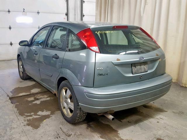 3FAFP37N65R133559 - 2005 FORD FOCUS ZX5 GREEN photo 3