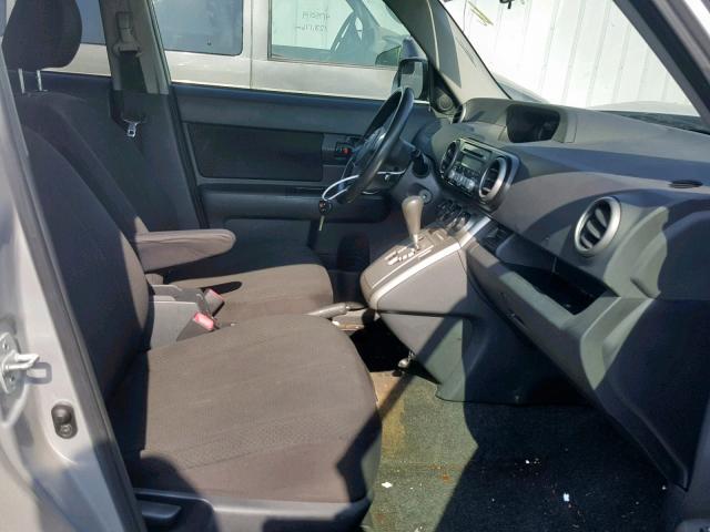 JTLKE50E781042484 - 2008 TOYOTA SCION XB 银色 照片 5