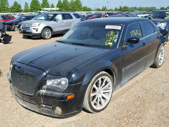 2C3LA73WX6H326366 - 2006 CHRYSLER 300C SRT-8 BLACK photo 2