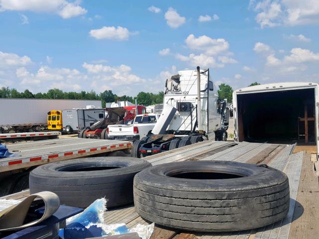 1UYFS2483CA368818 - 2012 UTILITY TRAILER 银色 照片 6