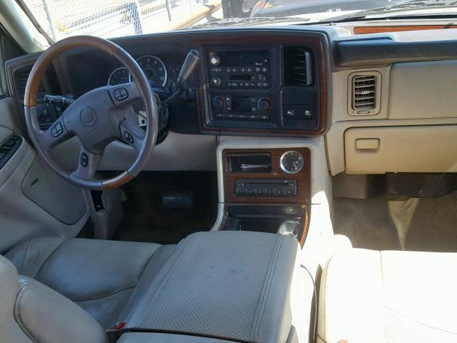 1GYEK63N73R258018 - 2003 CADILLAC ESCALADE L SILVER photo 9