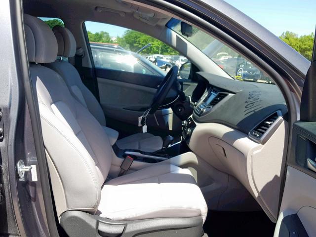 KM8J23A42JU799366 - 2018 HYUNDAI TUCSON SE GRAY photo 5