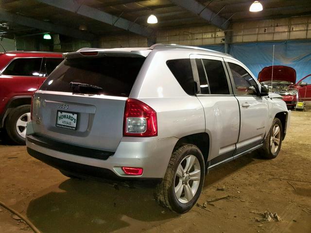 1C4NJDAB5CD663362 - 2012 JEEP COMPASS SILVER photo 4