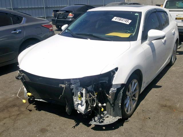 JTHKD5BH6C2065343 - 2012 LEXUS CT 200 WHITE photo 2