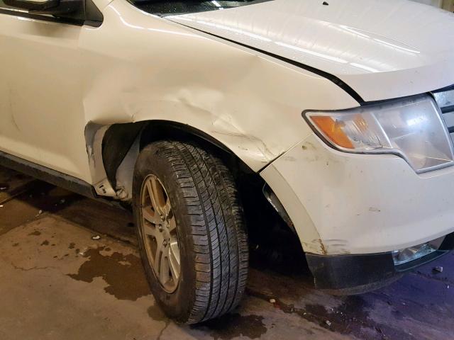 2FMDK48CX8BA08596 - 2008 FORD EDGE SEL WHITE photo 9