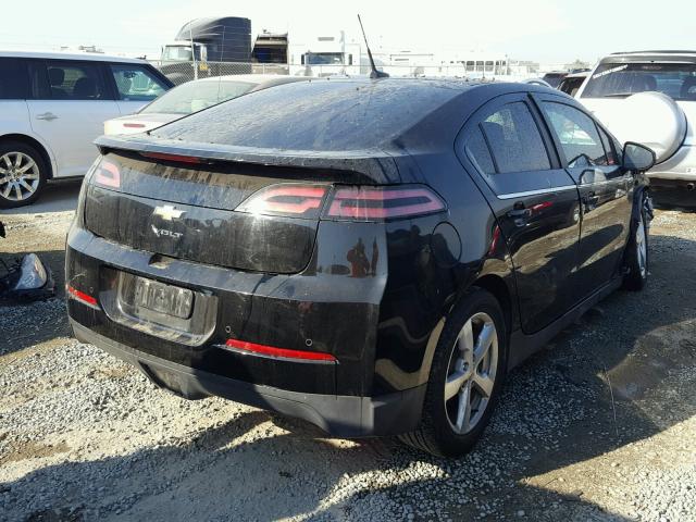 1G1RD6E44BU103906 - 2011 CHEVROLET VOLT BLACK photo 4