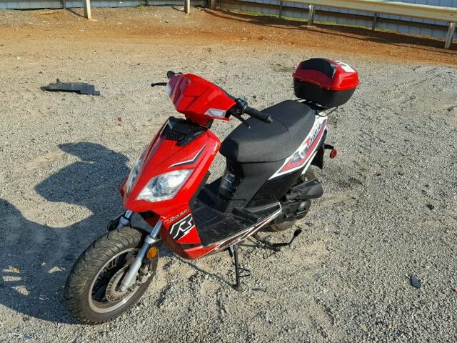L9NTEACX1H1353514 - 2017 TAO SCOOTER RED photo 2