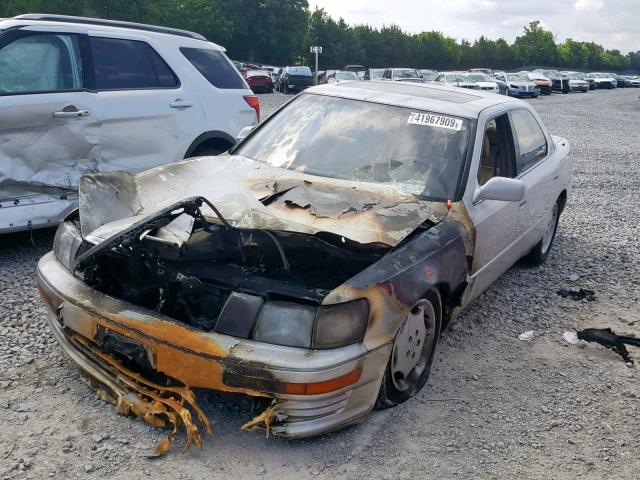 JT8UF11E1R0210795 - 1994 LEXUS LS 400 WHITE photo 2