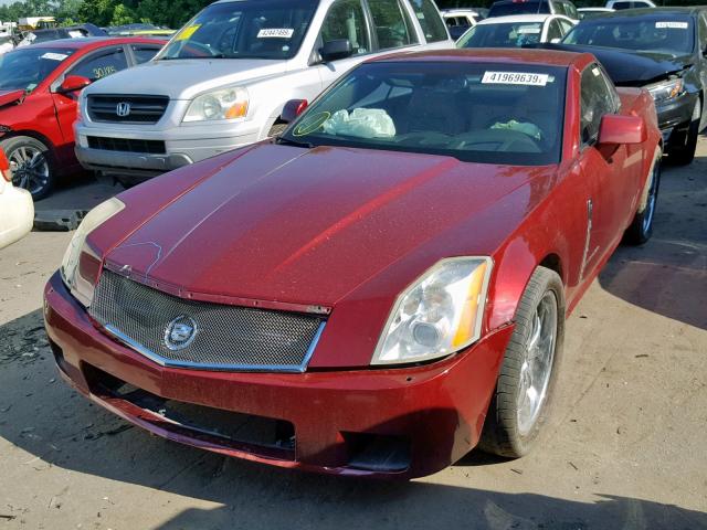 1G6YX36D965602310 - 2006 CADILLAC XLR-V BURGUNDY photo 2