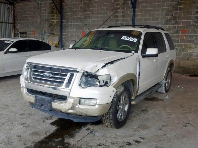 1FMEU6EE9AUA43193 - 2010 FORD EXPLORER E WHITE photo 2