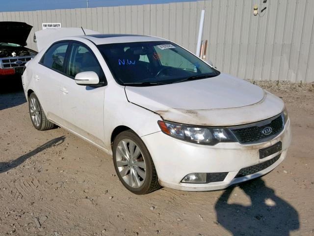 KNAFW4A35B5392260 - 2011 KIA FORTE SX WHITE photo 1