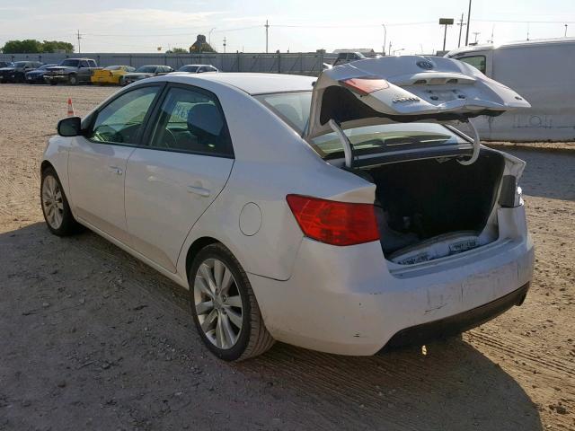 KNAFW4A35B5392260 - 2011 KIA FORTE SX WHITE photo 3