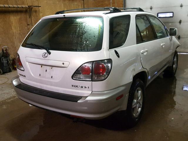 JTJHF10U920261850 - 2002 LEXUS RX 300 WHITE photo 4