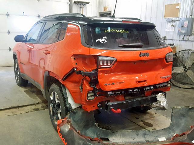 3C4NJDDB2JT207564 - 2018 JEEP COMPASS TR ORANGE photo 3