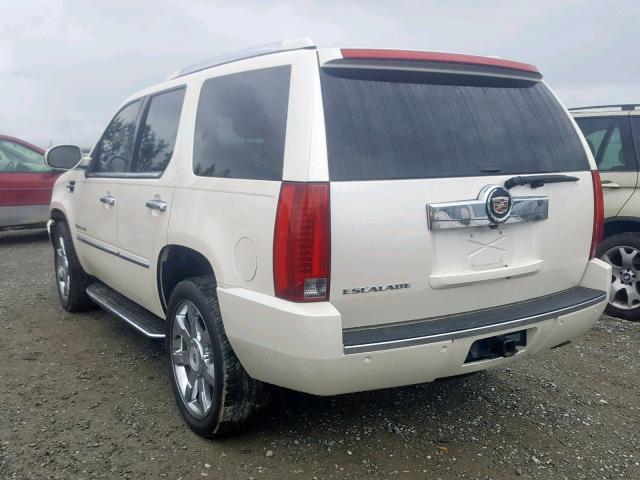 1GYFK63817R133228 - 2007 CADILLAC ESCALADE L WHITE photo 3