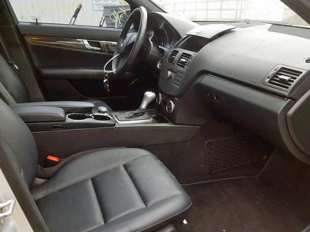 WDDGF8HB1AF378589 - 2010 MERCEDES-BENZ C 350 4MAT SILVER photo 5