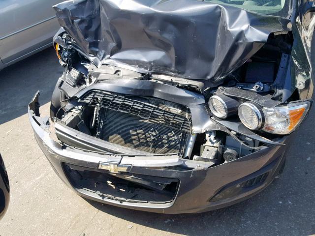 1G1JA5SH6C4186635 - 2012 CHEVROLET SONIC LS CHARCOAL photo 9