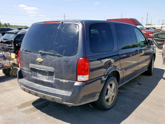 1GNDV23198D114657 - 2008 CHEVROLET UPLANDER L GRAY photo 4