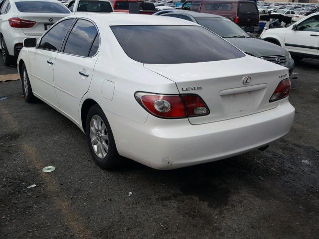 JTHBF30G220085656 - 2002 LEXUS ES 300 WHITE photo 3