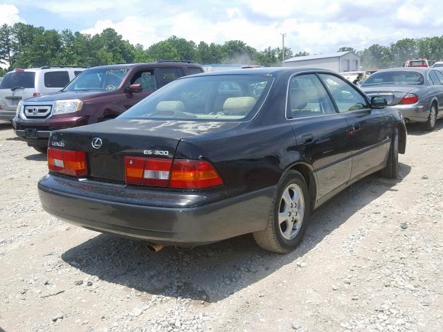 JT8BF22GXV0039343 - 1997 LEXUS ES 300 BLACK photo 4