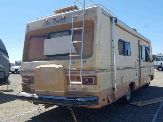 1GBKP37W2G3312608 - 1986 PACE MOTORHOME BROWN photo 4