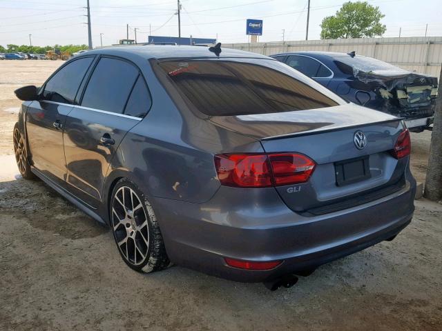 3VW5A7AJXDM264054 - 2013 VOLKSWAGEN JETTA GLI GRAY photo 3