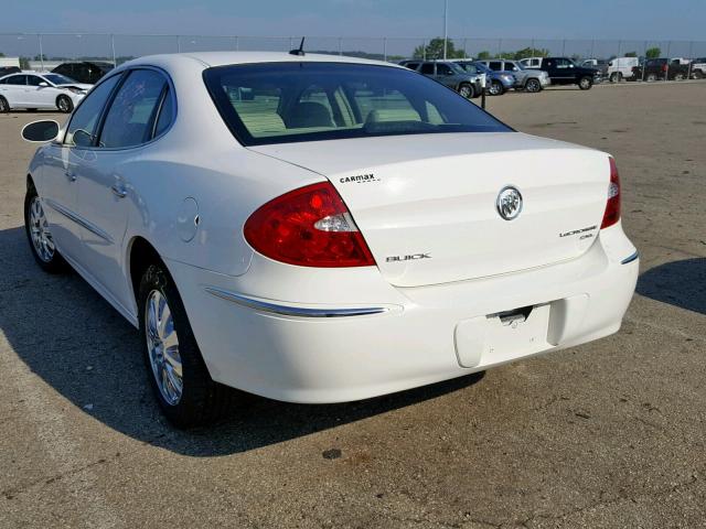 2G4WD582981187509 - 2008 BUICK LACROSSE C WHITE photo 3