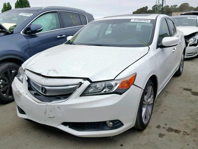 19VDE1F78FE005615 - 2015 ACURA ILX 20 TEC WHITE photo 2