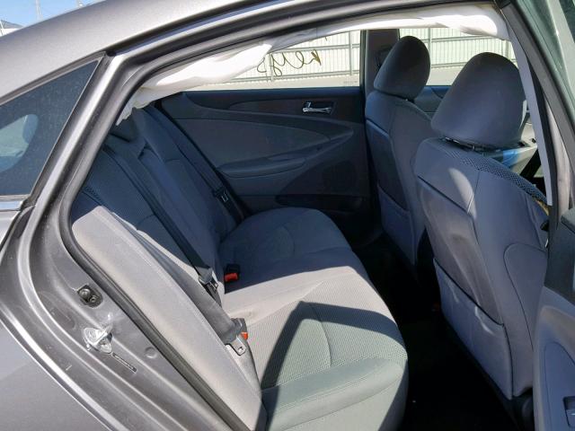 5NPEB4AC6DH767151 - 2013 HYUNDAI SONATA GLS GRAY photo 6